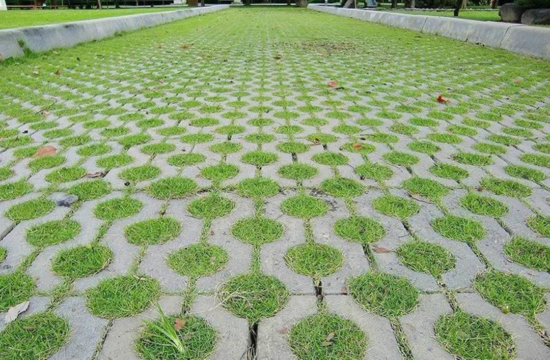 园林绿化工程植草砖的铺设